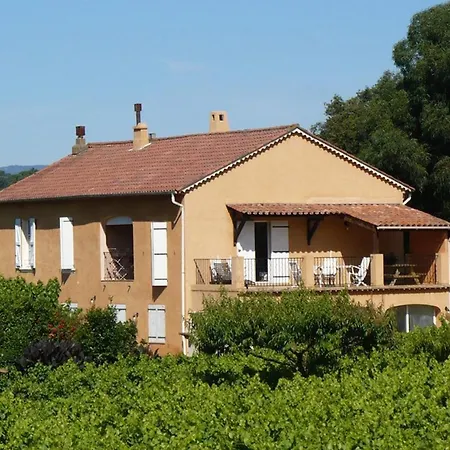 Holiday home Le Olivier A